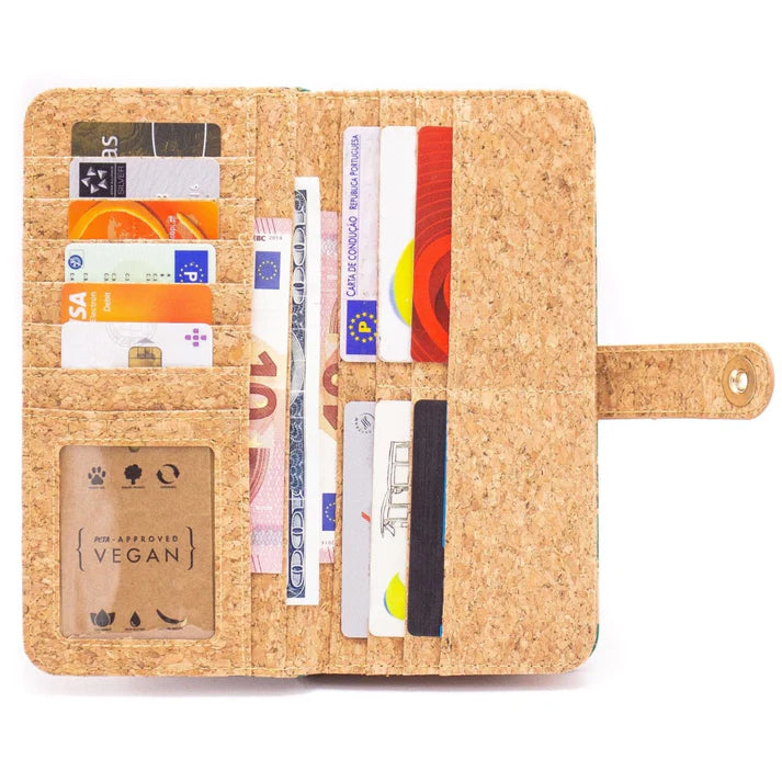 Wallet Natural Cork Wallet with Magnetic Closure