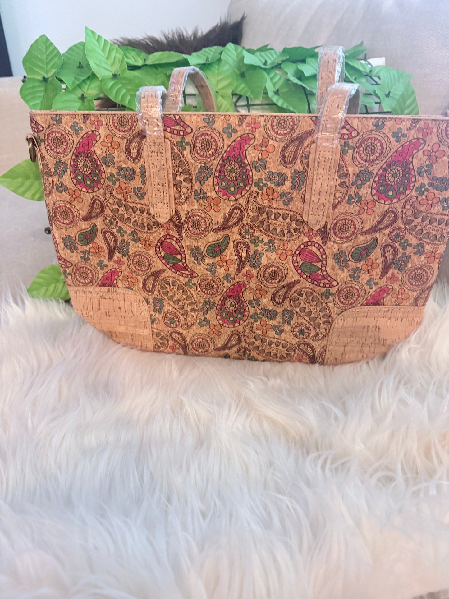 Shoulder bag - Natural Cork Large and Roomy Natural Cork Tote Bag